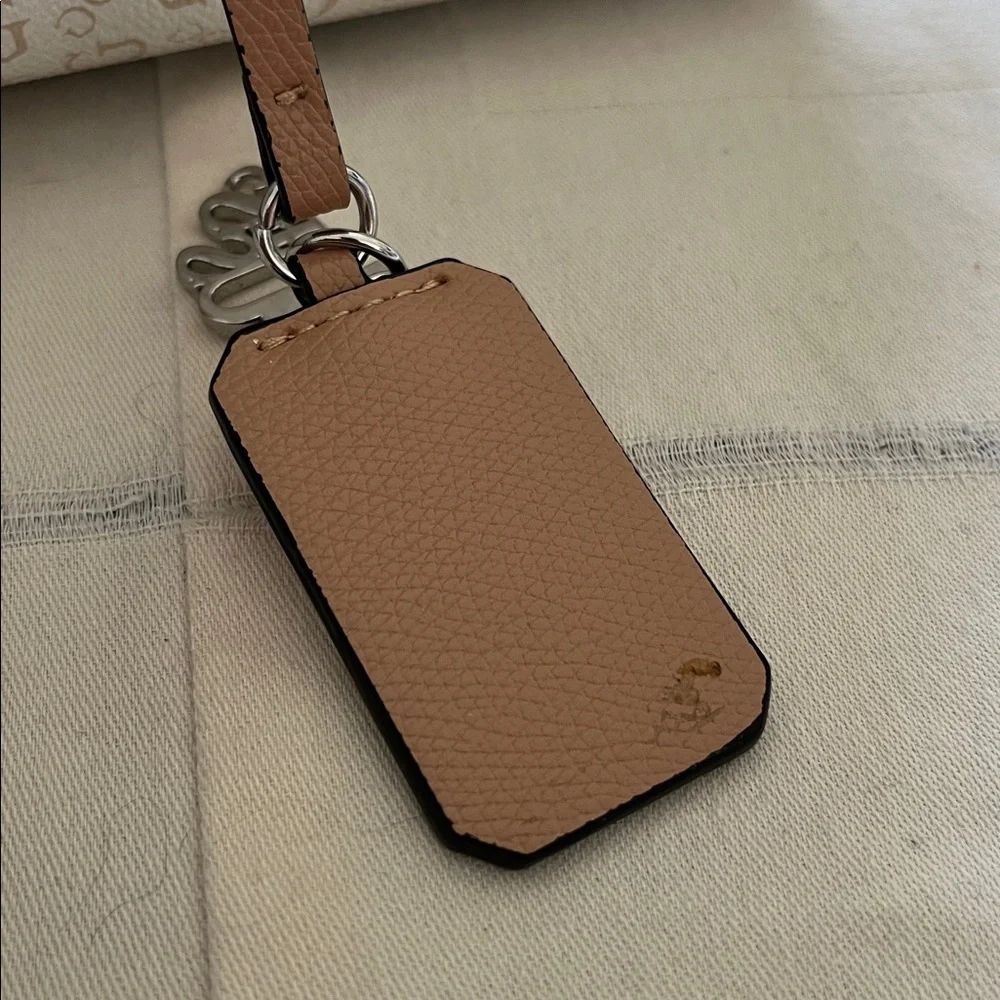 GUESS Cream and Tan Logo Satchel with Removable Strap - Picture 10 of 10